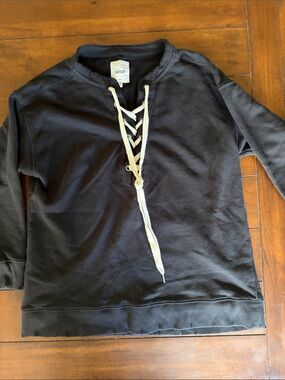 Aerie lace up black sweatshirt xs